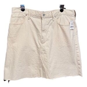 GAP 1969 Denim Mini Skirt Women's‎ Size 33 Raw Hem White Casual